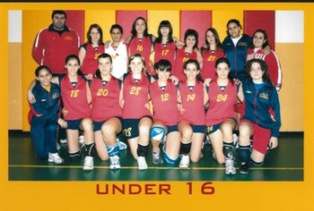 UNDER 16 VOLLEY